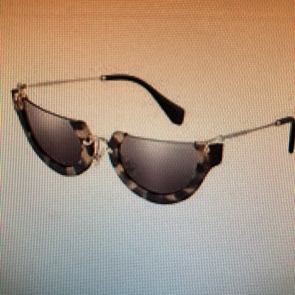 MIU MIU SUNGLASSES